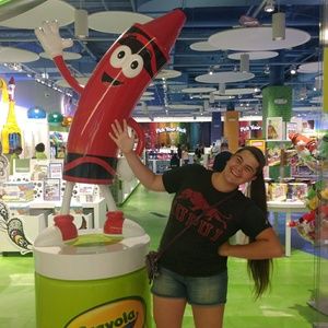 Meet your Posher, Marianne